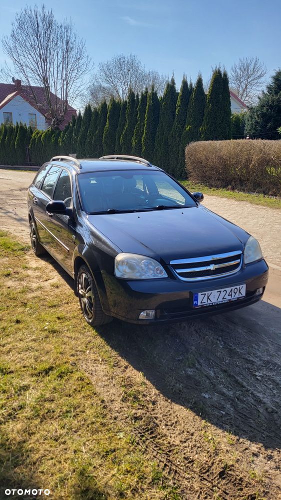 Chevrolet Nubira - 2