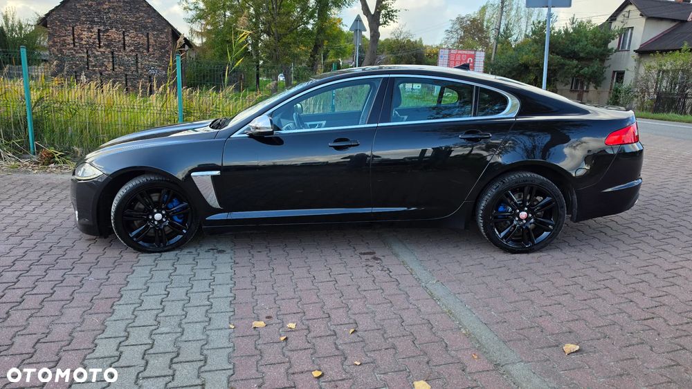 Jaguar XF 3.0 V6 S Luxury - 27