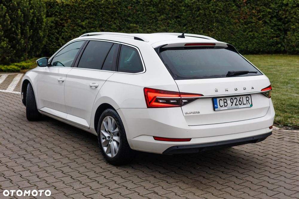 Skoda Superb 2.0 TDI Ambition - 6