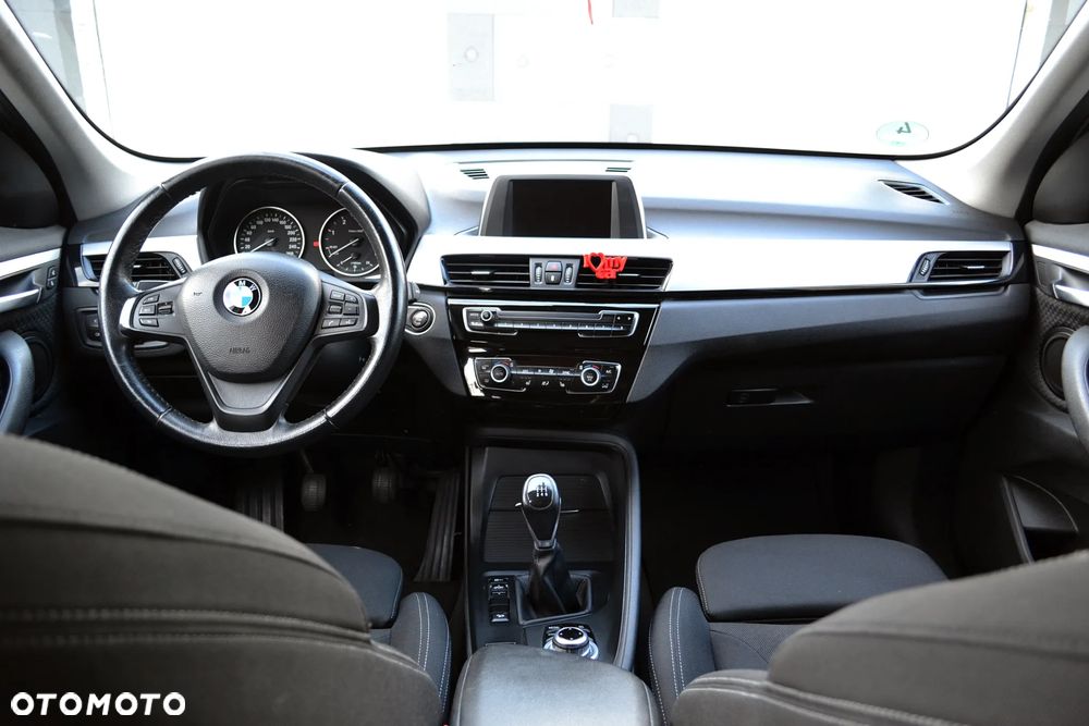 BMW X1 xDrive20d - 13