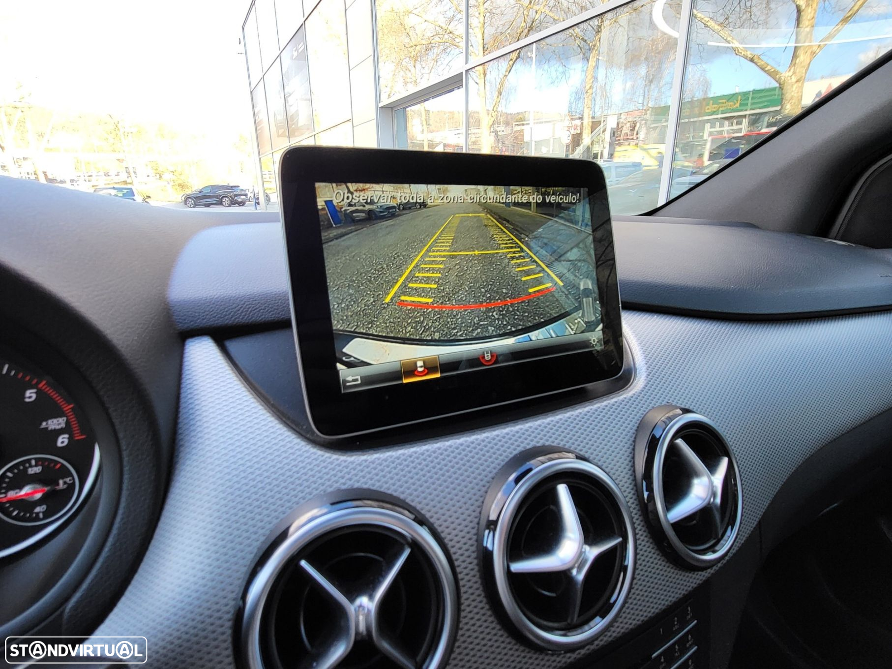 Mercedes-Benz B 220 d Style - 12