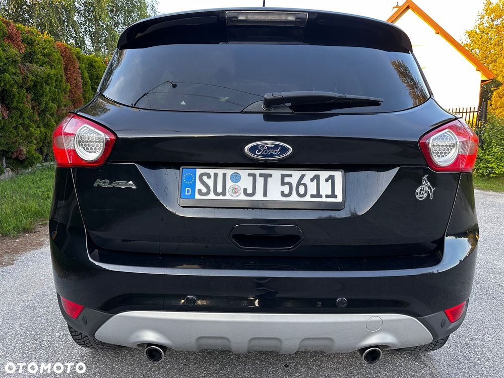 Ford Kuga 2.0 TDCi 2x4 Titanium - 8