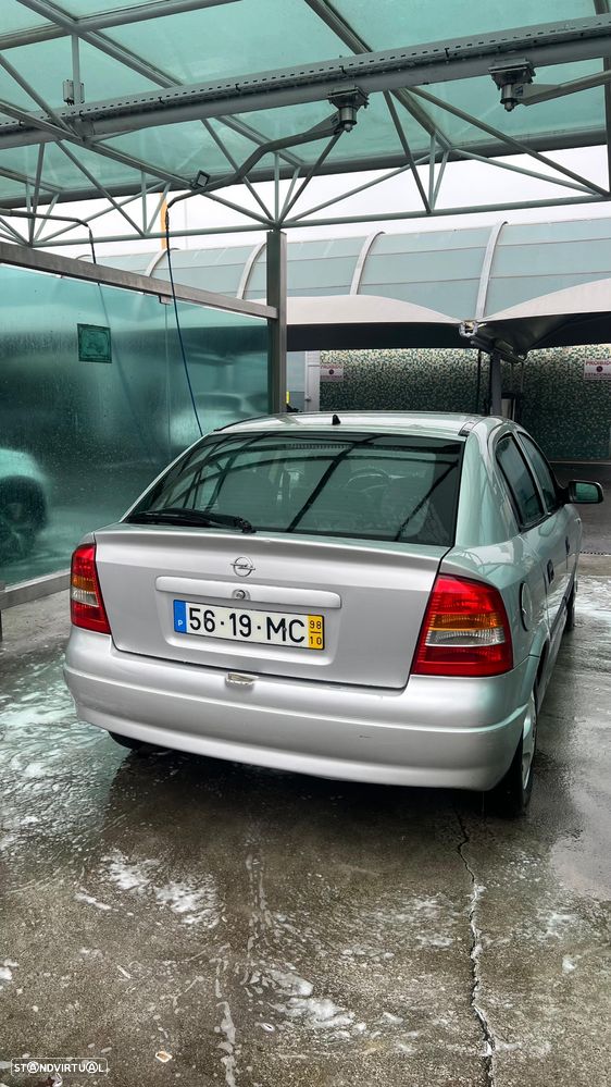 Opel Astra 1.4 Selection - 3