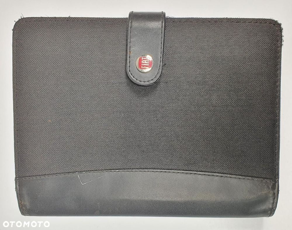 INSTRUKCJA OBSŁUGI + ETUI FIAT 500 - 3