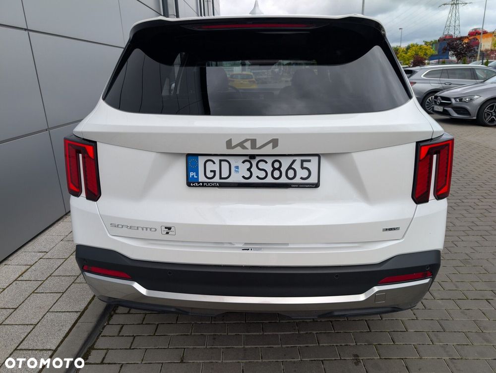 Kia Sorento - 8