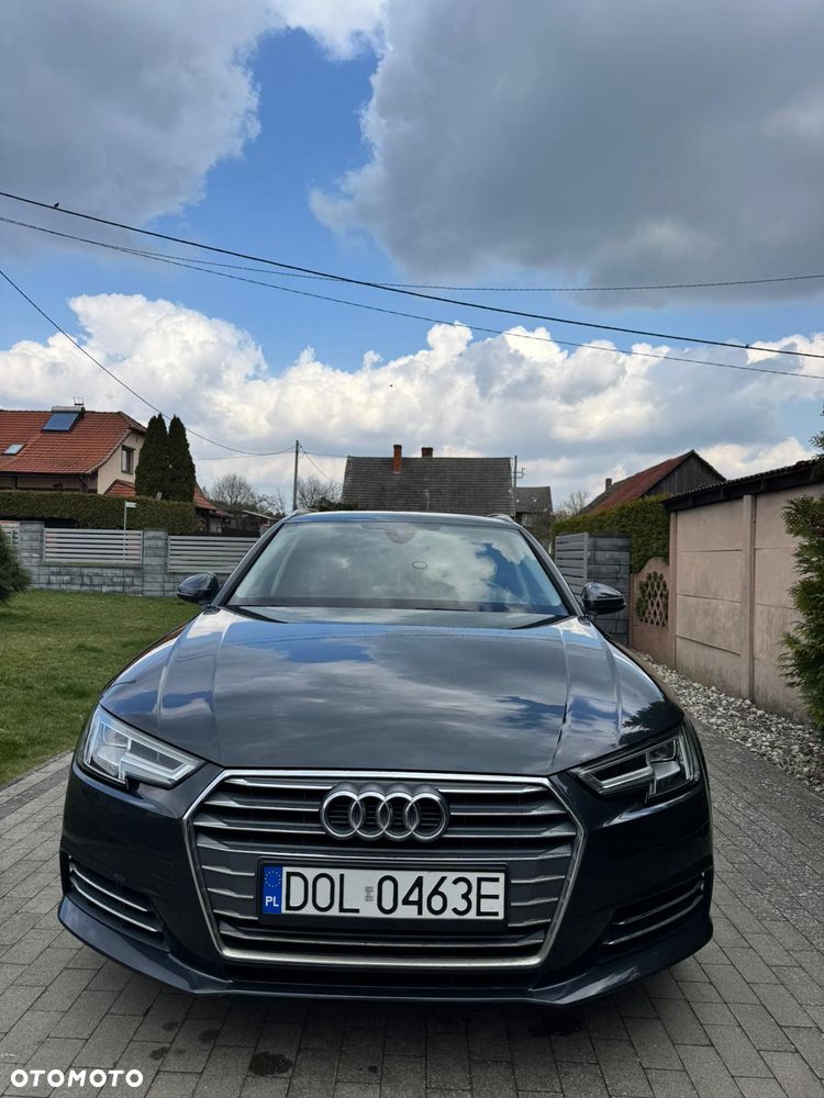 Audi A4 Avant 2.0 TDI - 10