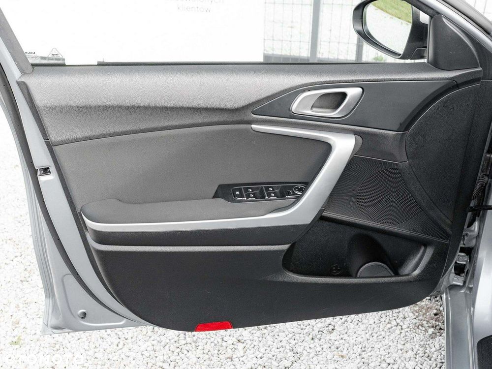 Kia Ceed 1.5 T-GDI M DCT - 8