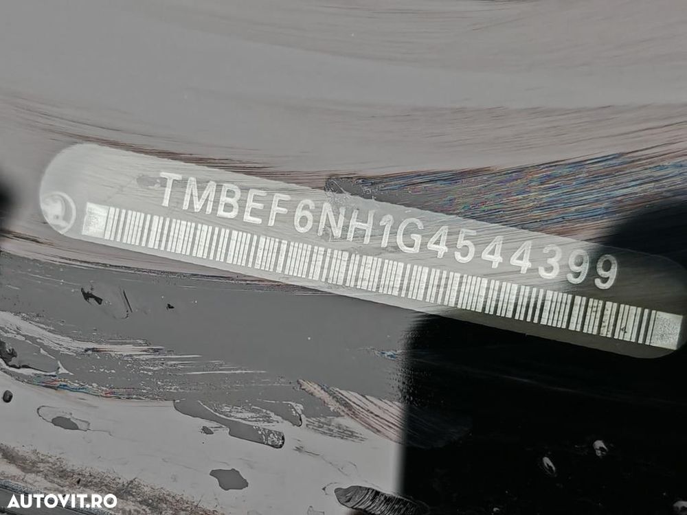 Skoda RAPID 1.4 TDI (Green tec) DSG Ambition - 22