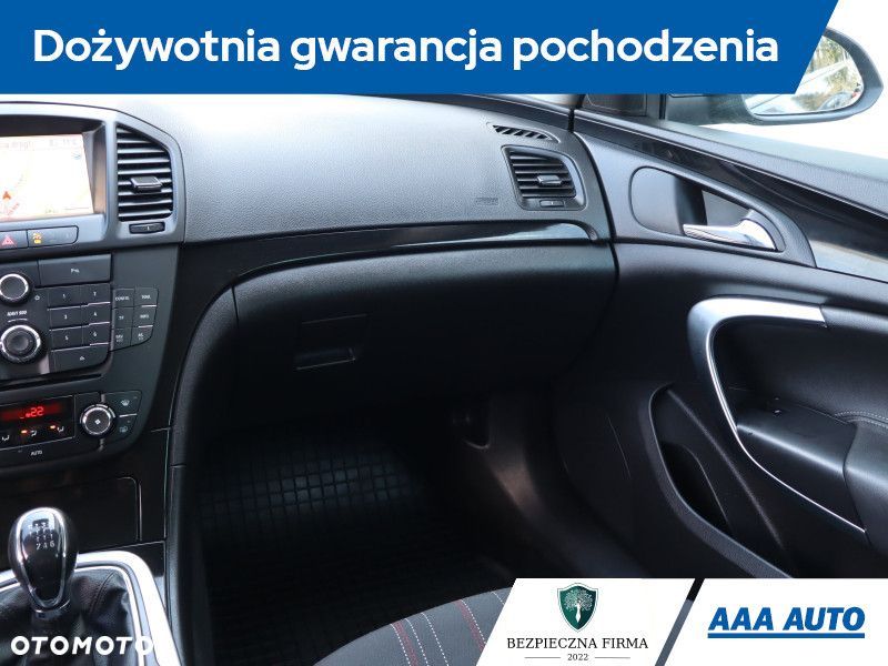 Opel Insignia - 10