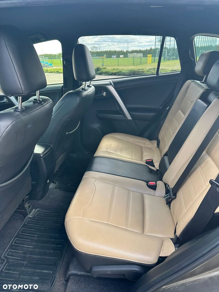 Toyota RAV4 2.0 D-4D Prestige 4x2 - 6