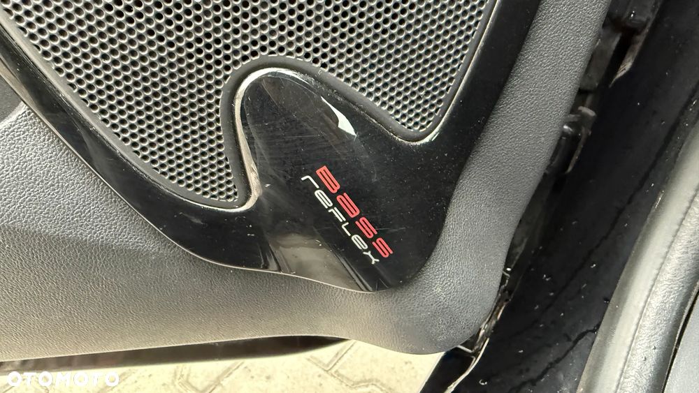 Renault Clio - 21