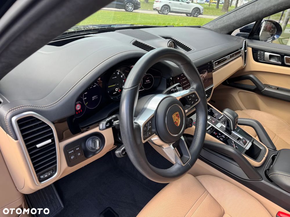 Porsche Cayenne Platinum Edition - 11