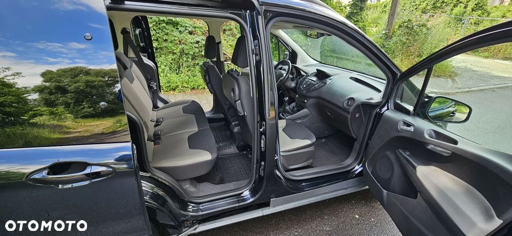 Ford Tourneo Courier 1.0 EcoBoost S&S Ambiente - 15