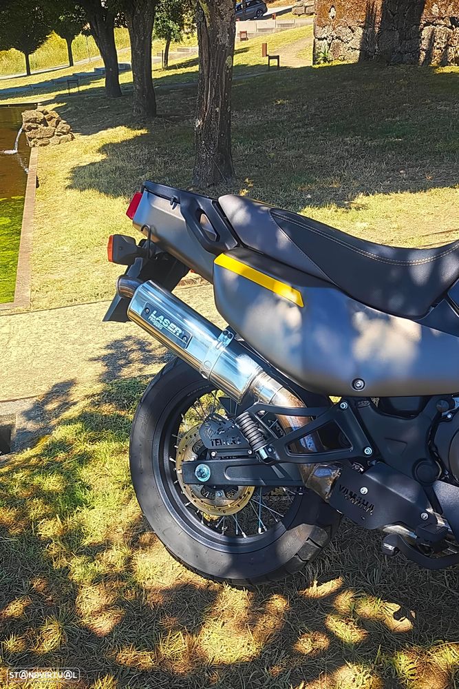 Yamaha XT750Z Super Tenere - 4
