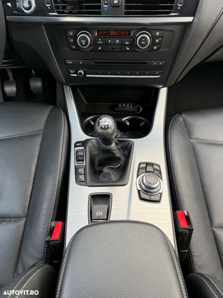 BMW X3 xDrive20d - 14