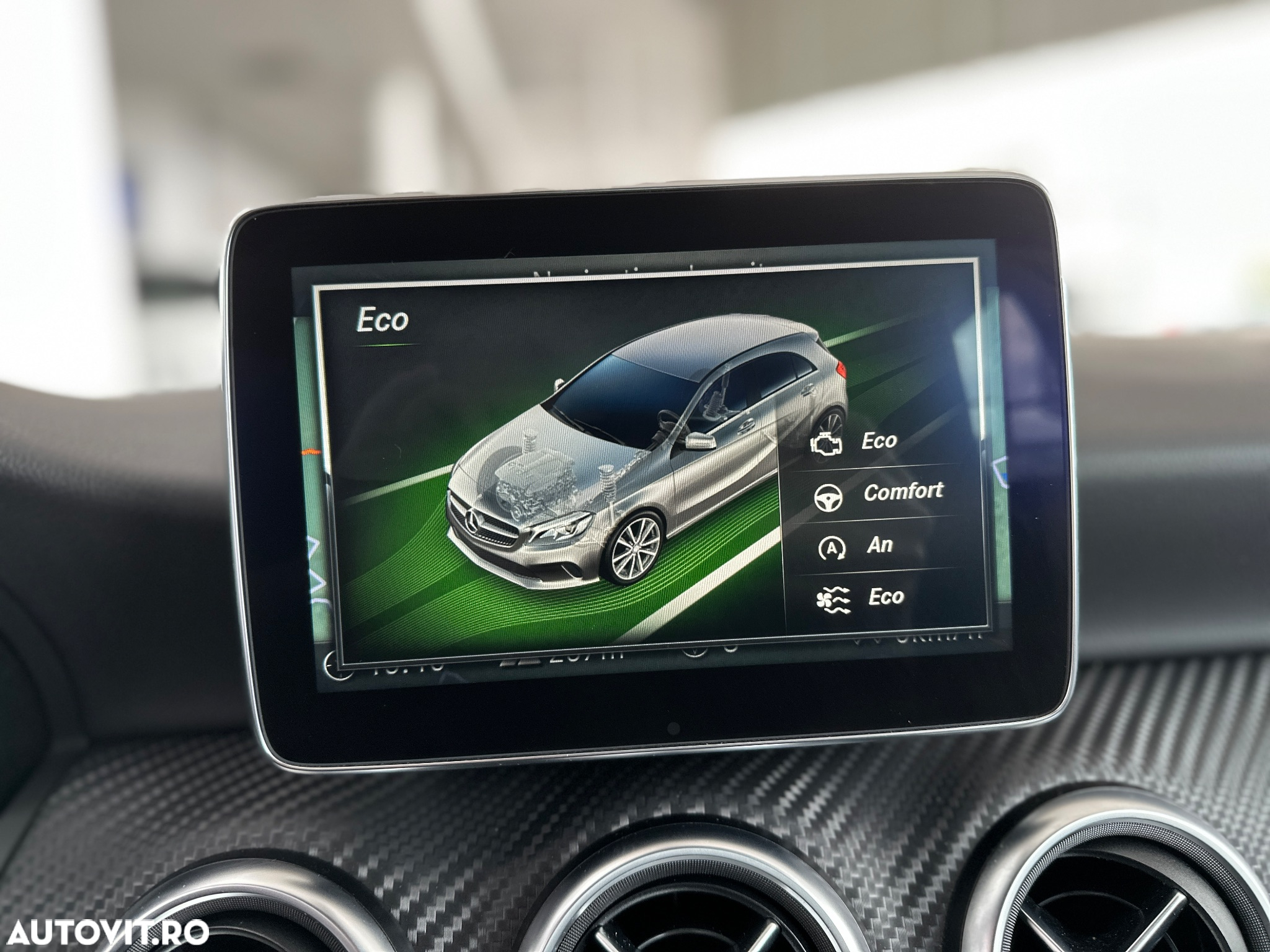 Mercedes-Benz A 180 BlueEFFICIENCY Edition - 10