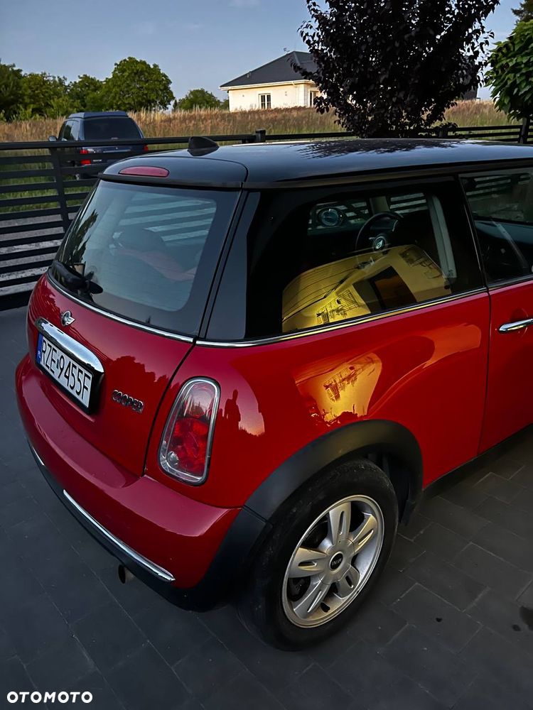 MINI Cooper Standard - 6