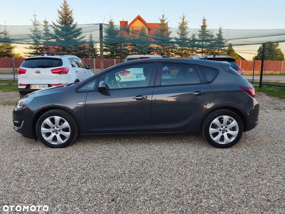 Opel Astra - 25