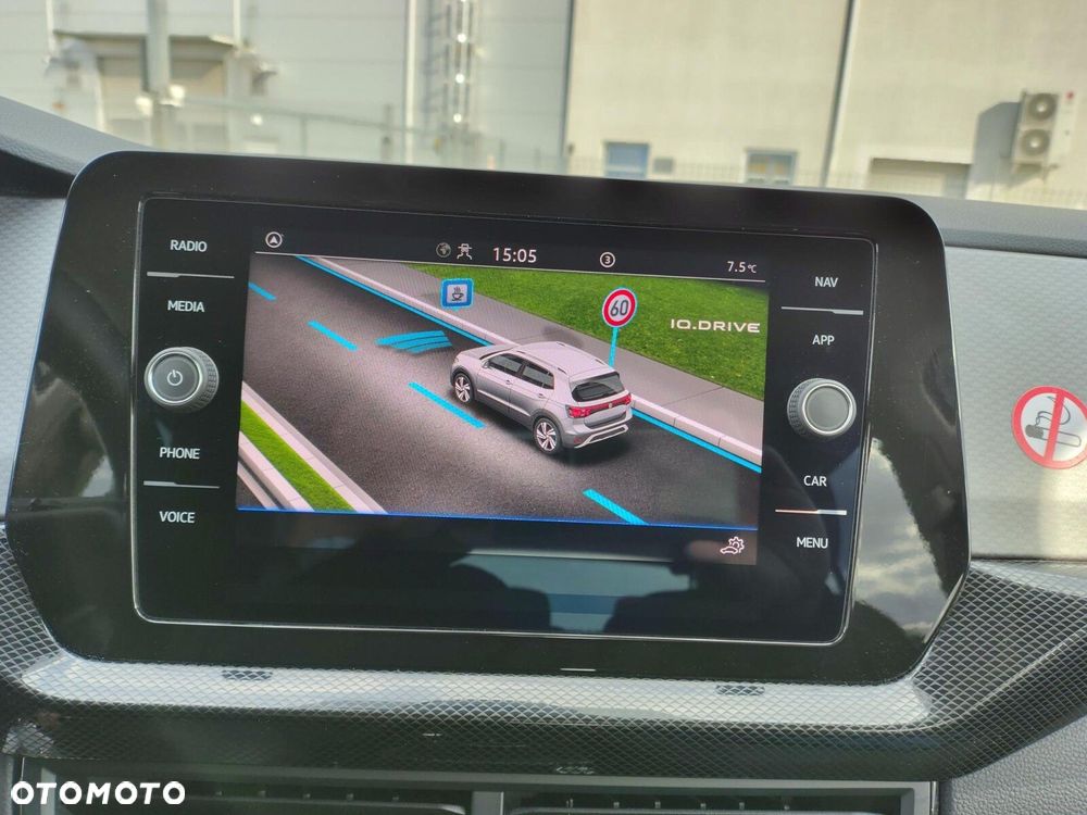 Volkswagen T-Cross - 18