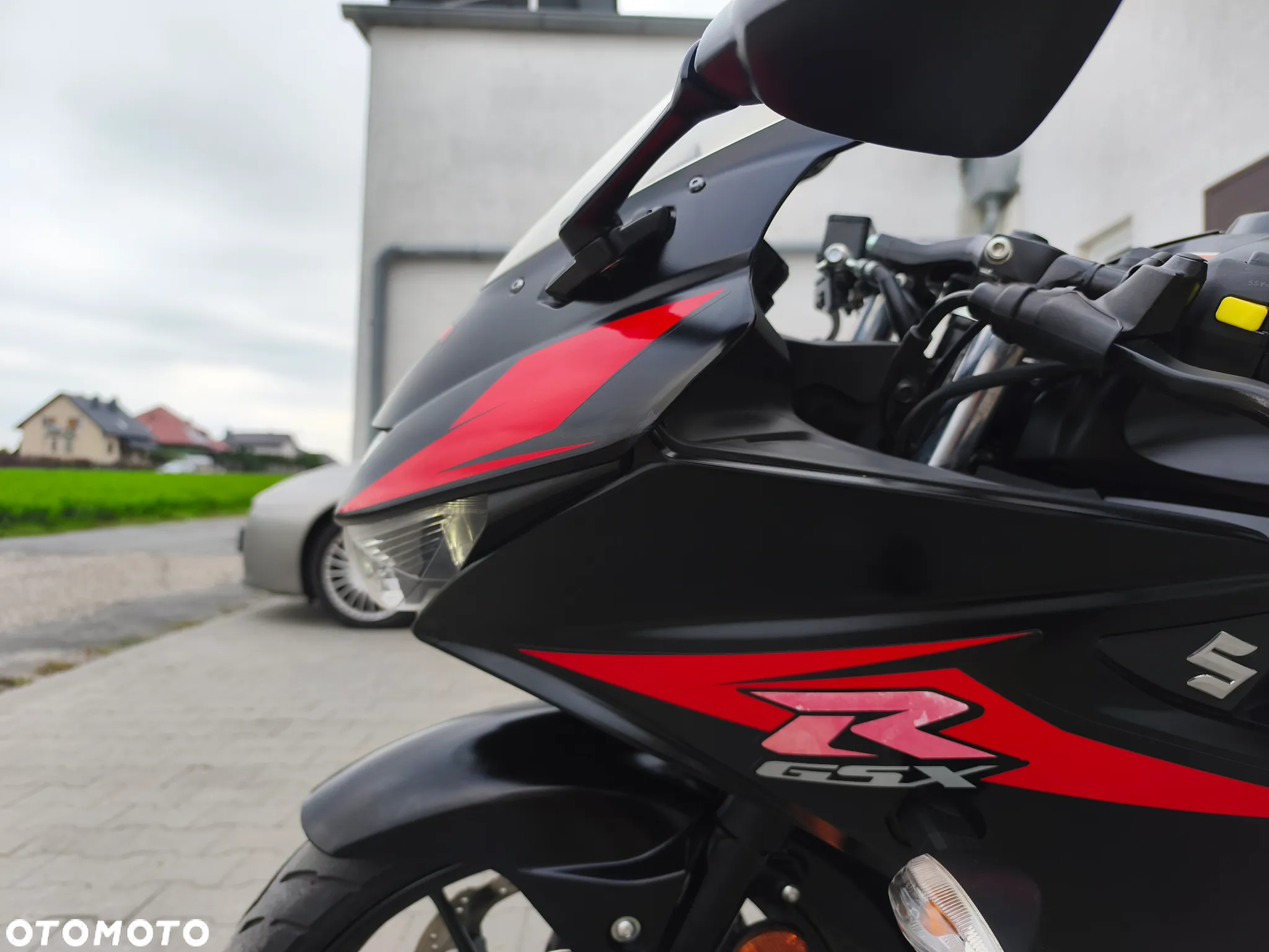Suzuki GSX-R - 9