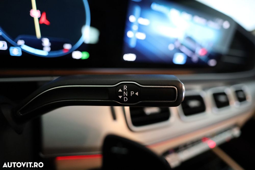 Mercedes-Benz GLE - 33