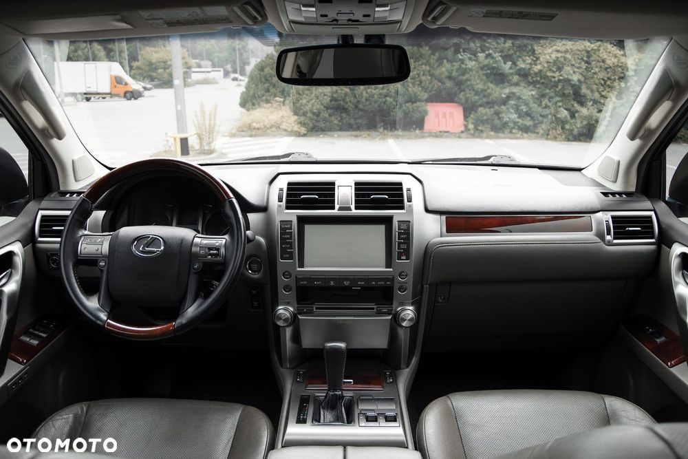 Lexus GX - 17
