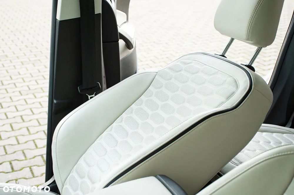 Ford Kuga 1.5 EcoBoost 4x4 Titanium - 24