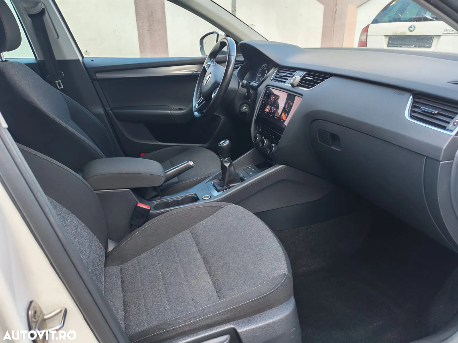 Skoda Octavia 1.5 TSI Ambition - 5