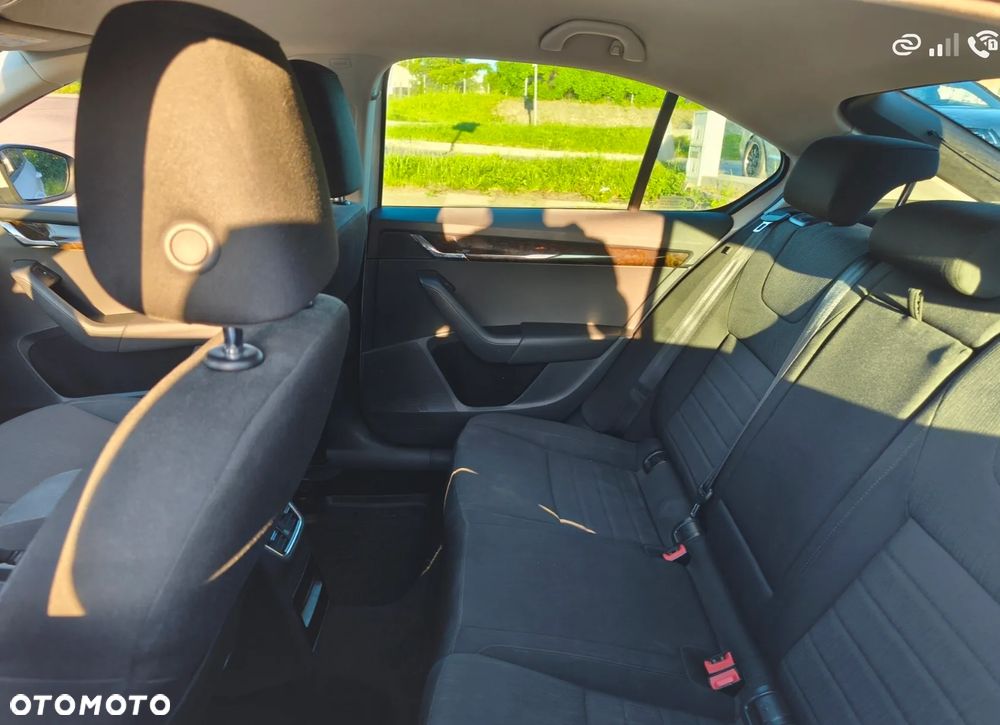 Skoda Octavia 1.4 TSI Ambition - 6