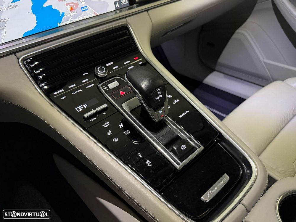 Porsche Panamera 4 E-Hybrid Executive - 23