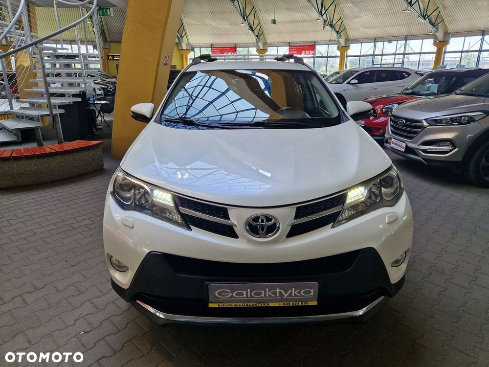 Toyota RAV4 - 3