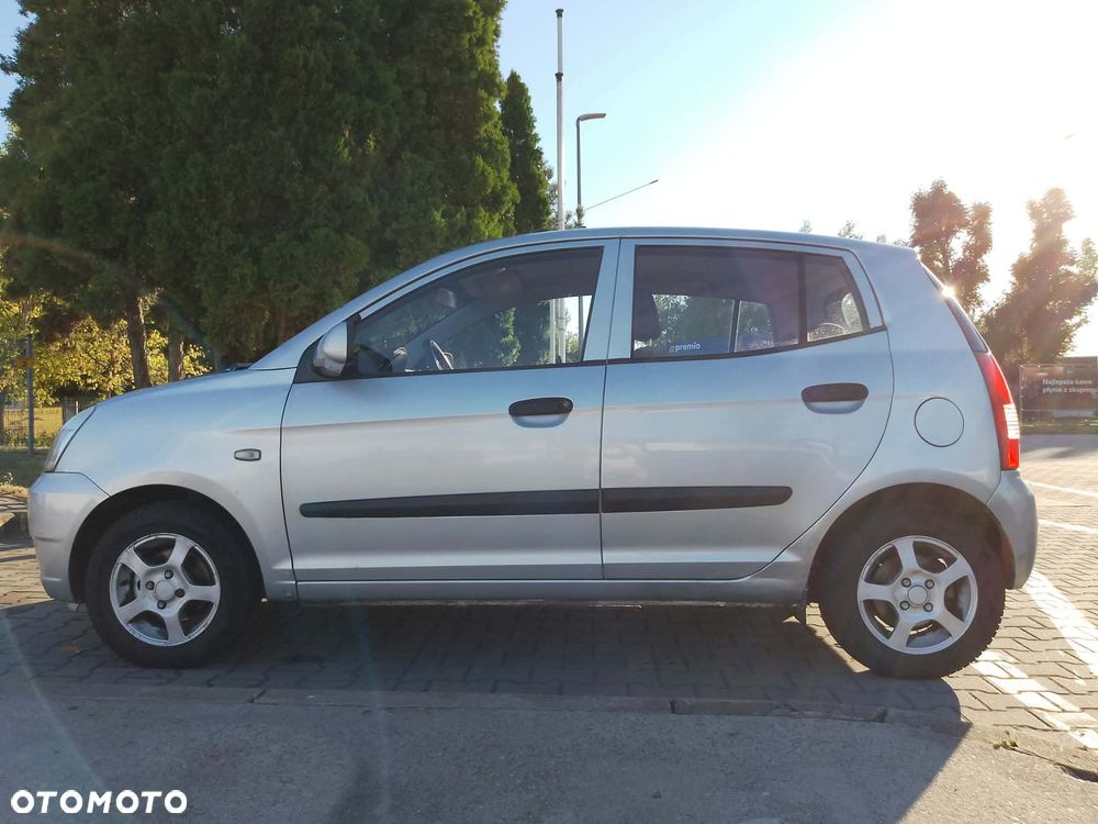 Kia Picanto 1.0 (air2 swo) / Family + - 3