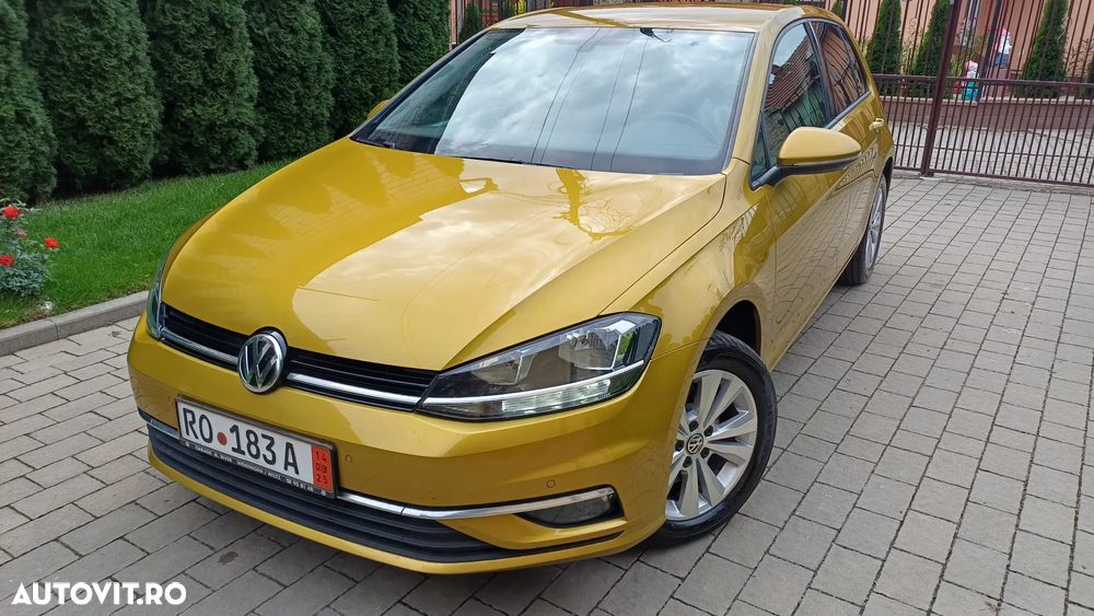Volkswagen Golf 1.6 TDI SCR DSG Comfortline - 1