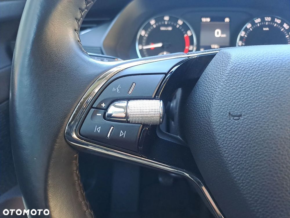 Skoda Octavia 1.5 TSI ACT Ambition - 16