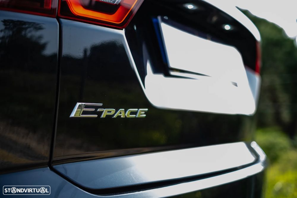 Jaguar E-Pace D150 AWD Aut. R-Dynamic HSE - 24