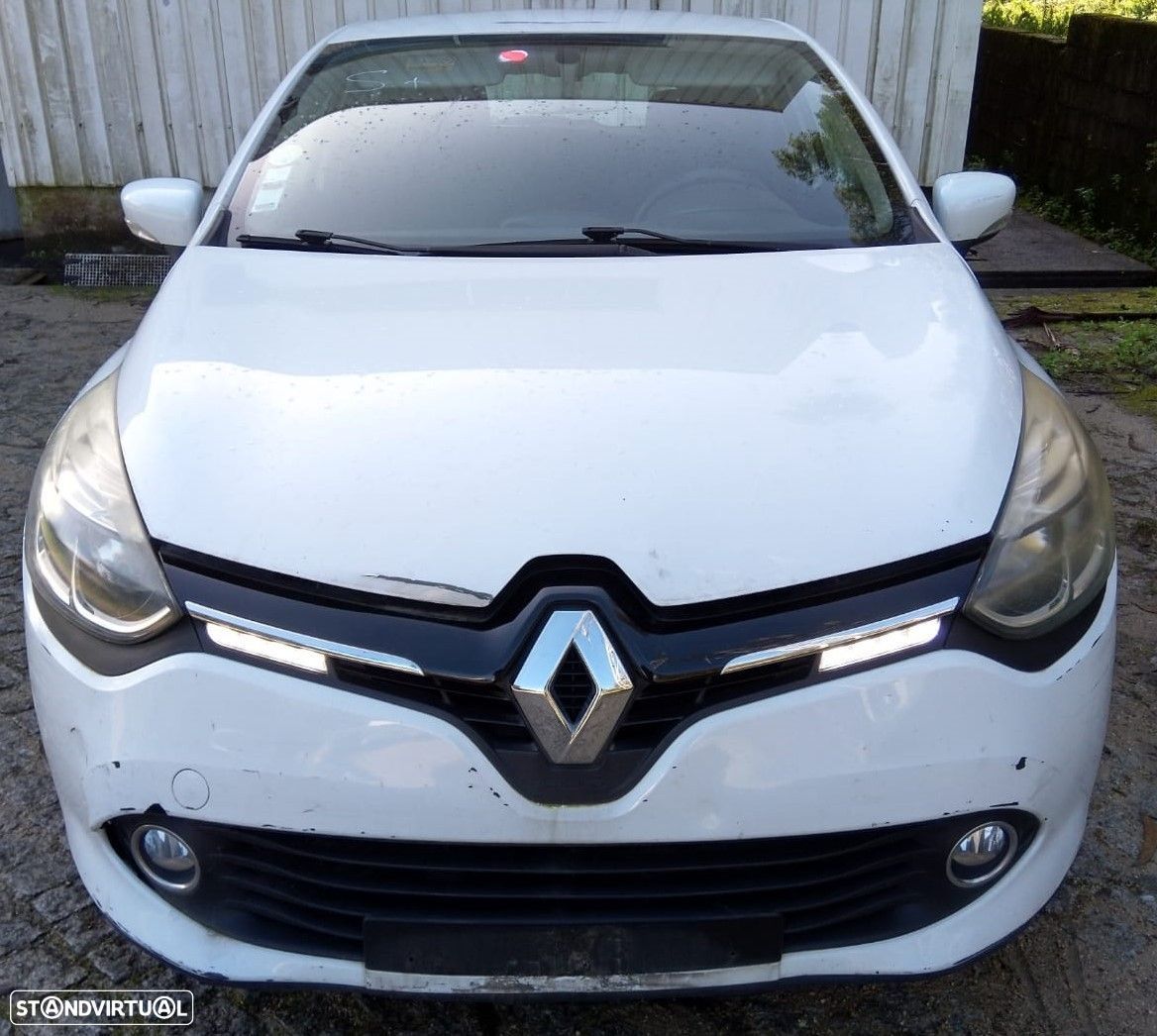 Renault Clio IV 1.5 dCi 75cv - 2013 - Para peças - 1