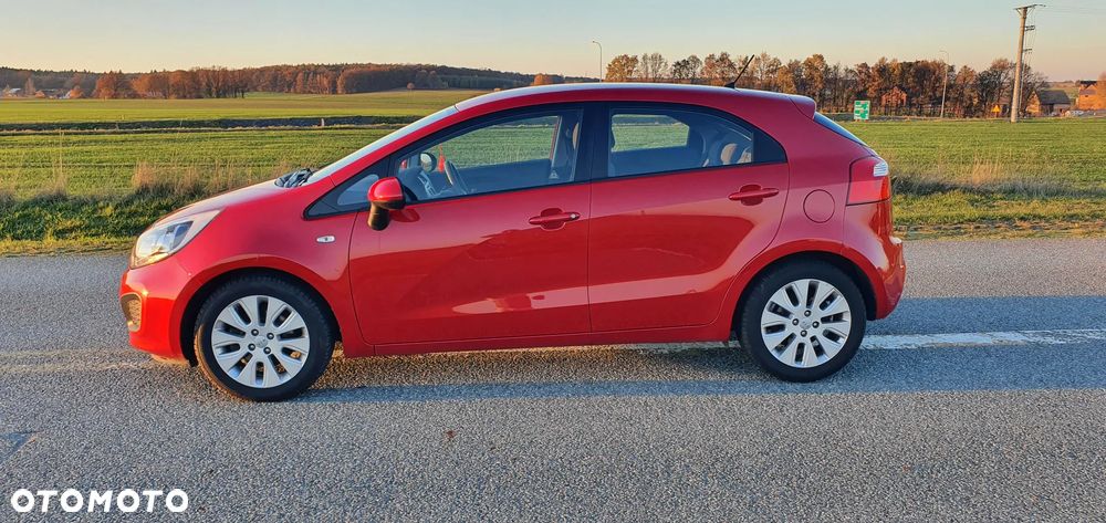 Kia Rio 1.4 Edition 7 - 4