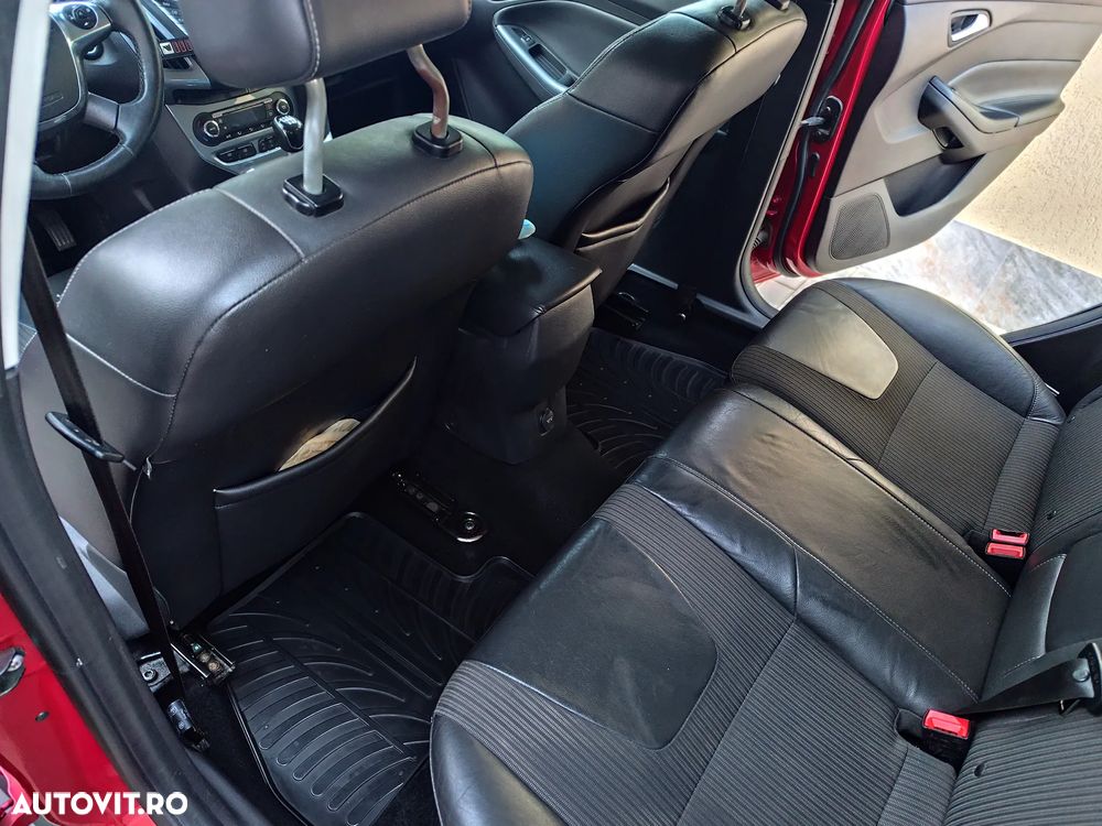 Ford Focus 1.6 TDCi ECOnetic 88g Start-Stopp-System Titanium - 7
