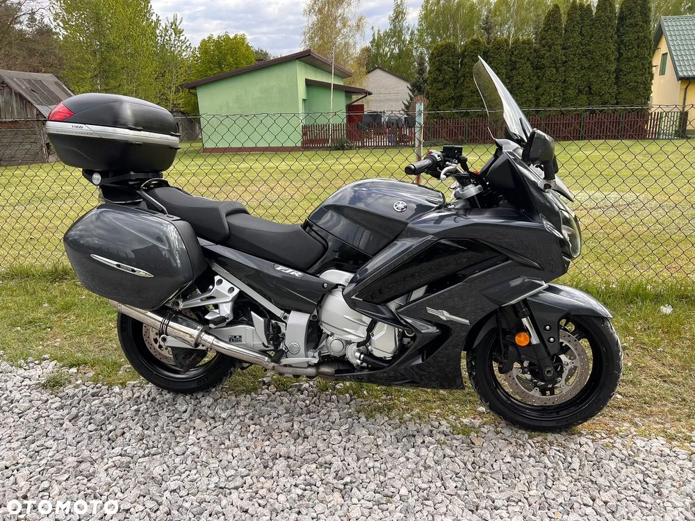 Yamaha FJR - 4