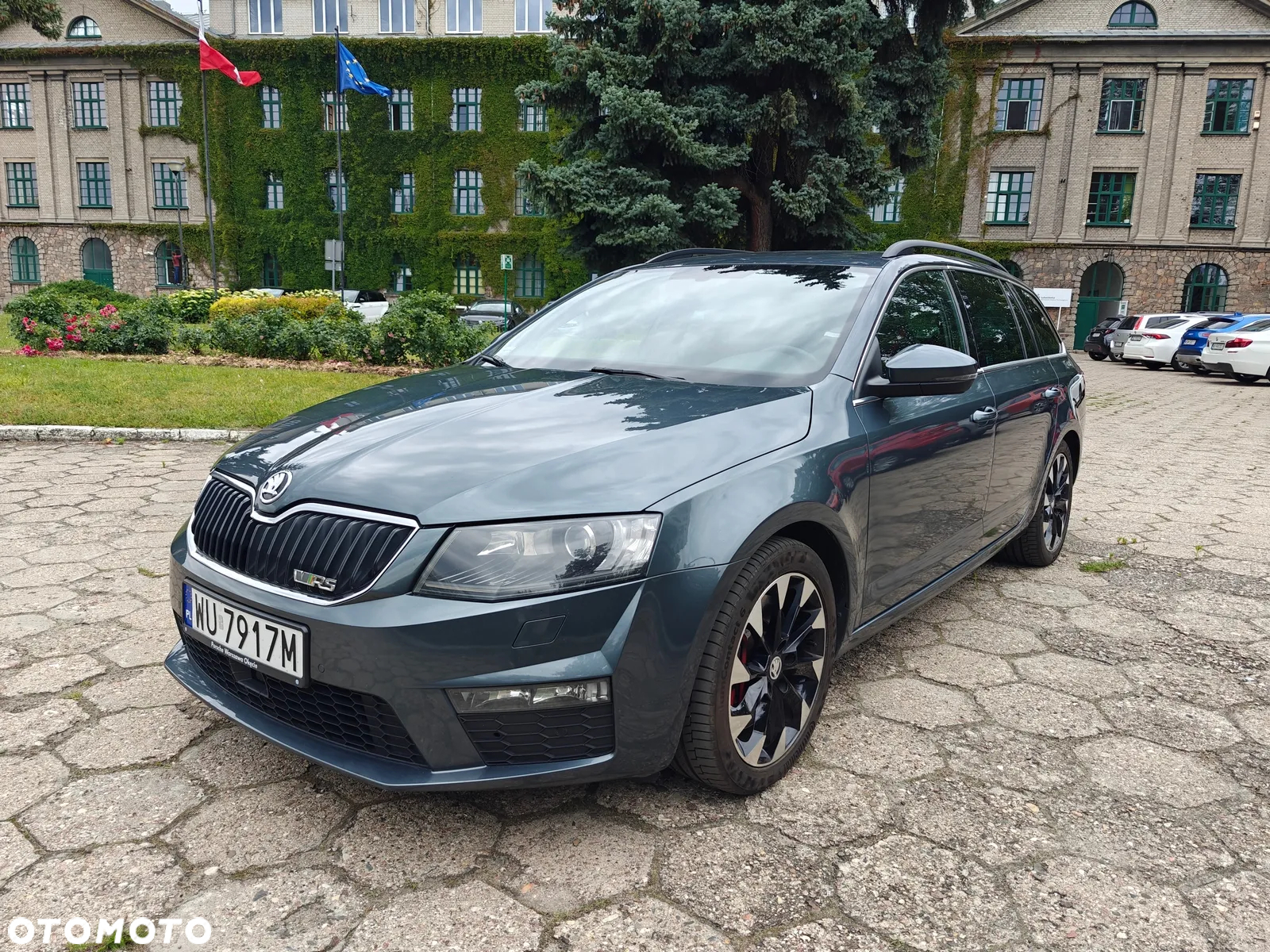 Skoda Octavia 2.0 TSI RS DSG - 8