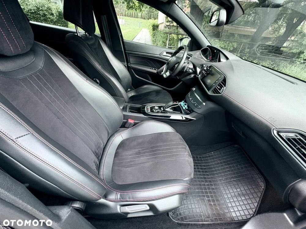 Peugeot 308 1.2 PureTech GPF GT Pack S&S EAT8 - 23