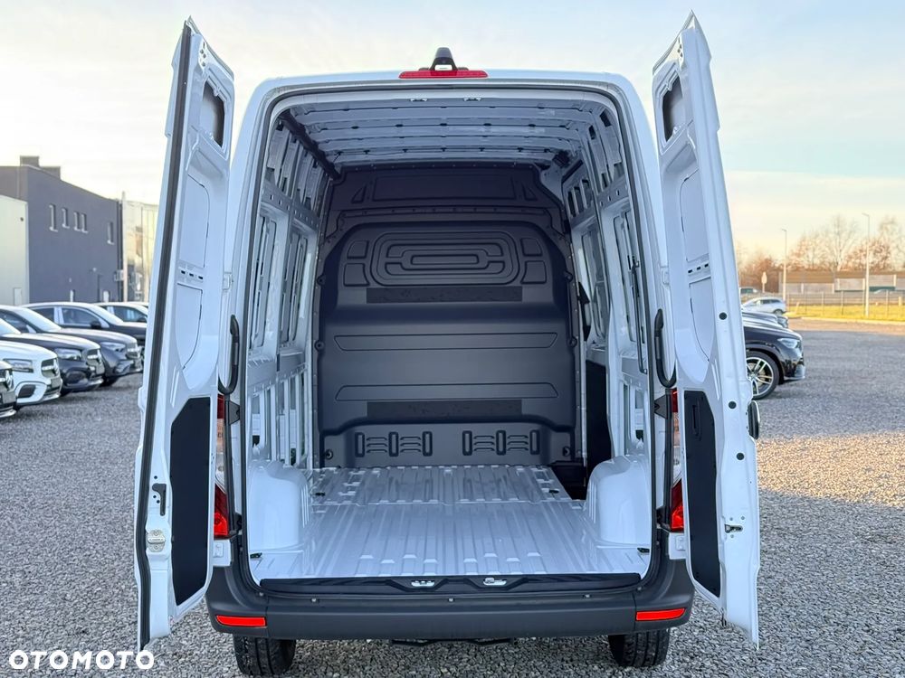 Mercedes-Benz Sprinter 317 CDI - 8