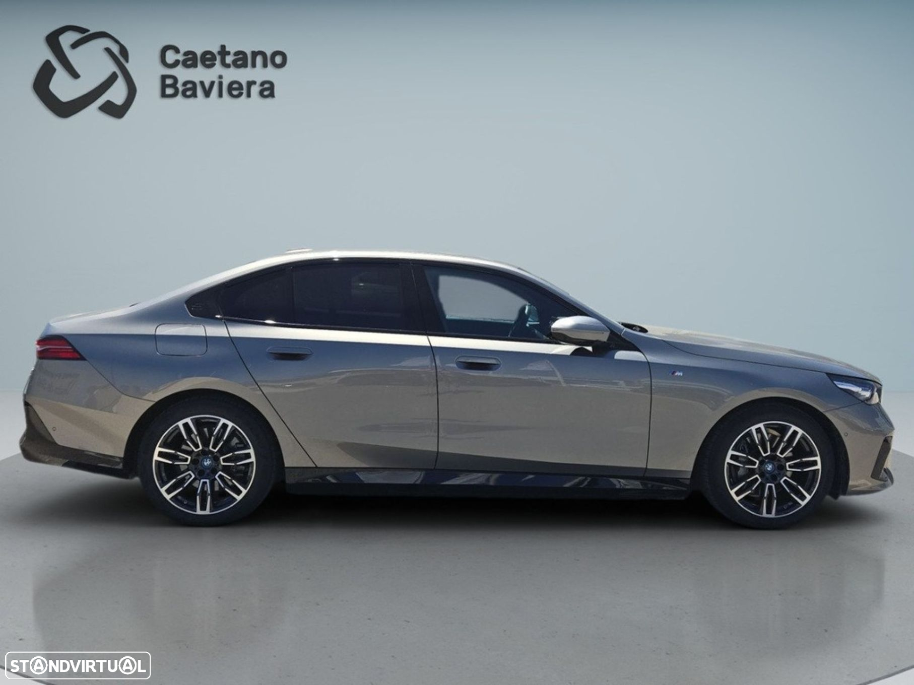 BMW i5 eDrive40 Edição Desportiva M - 9