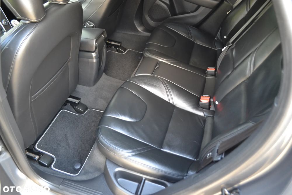Volvo V40 - 27