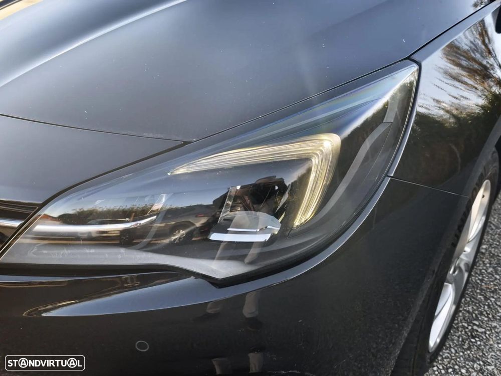 Opel Astra Sports Tourer 1.5 D S&S Auto Business Elegance - 4