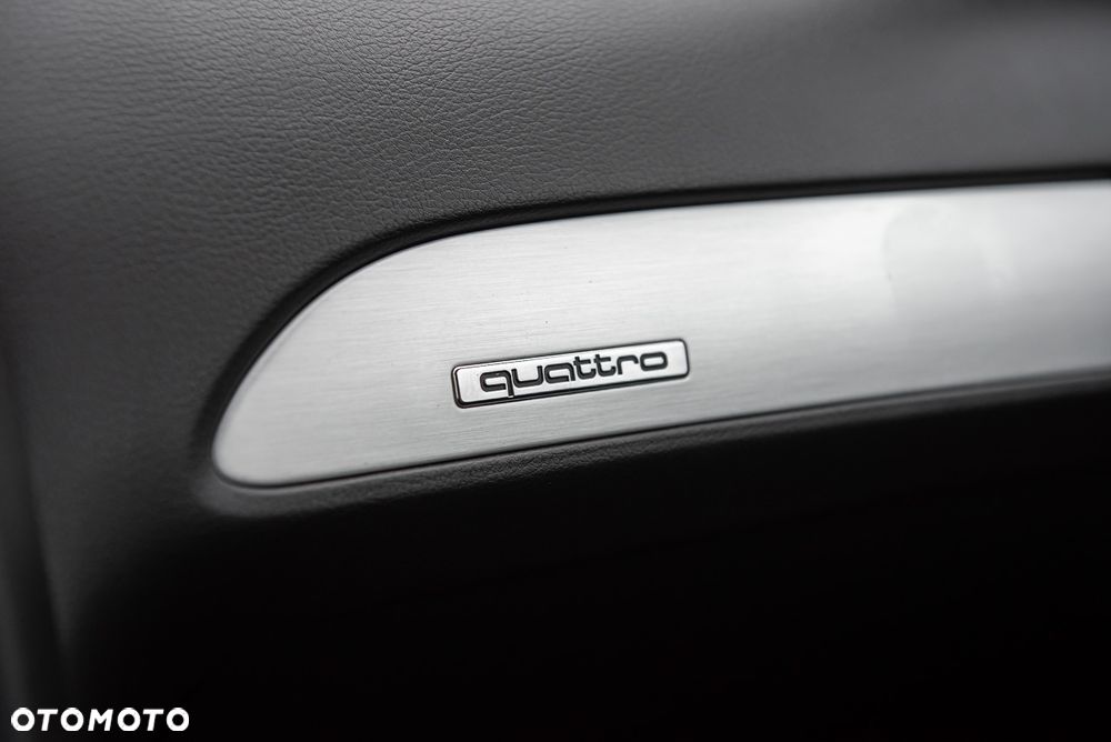 Audi A6 Avant 3.0 TDI DPF quattro - 25