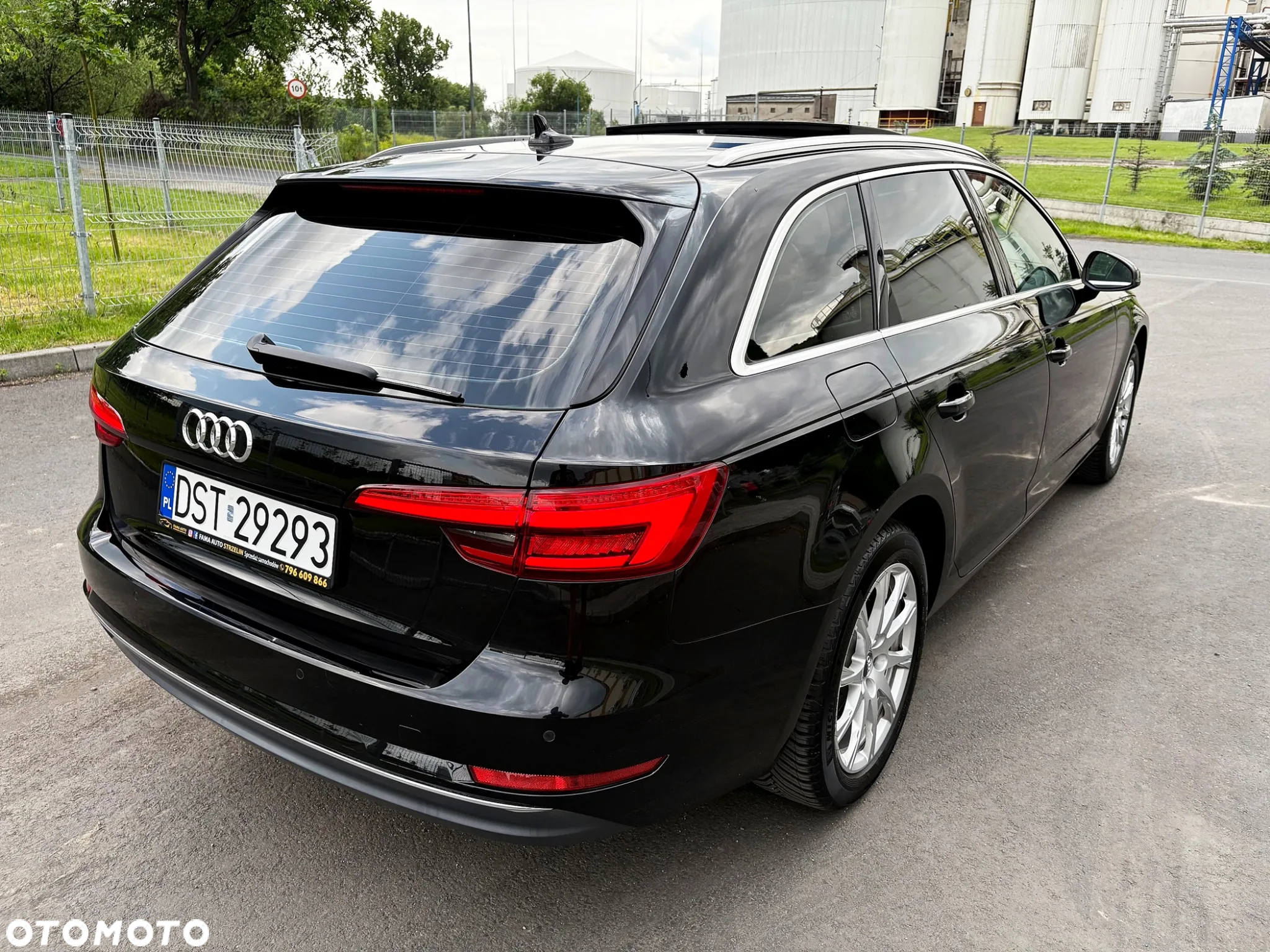 Audi A4 Avant 2.0 TDI ultra S tronic design - 16