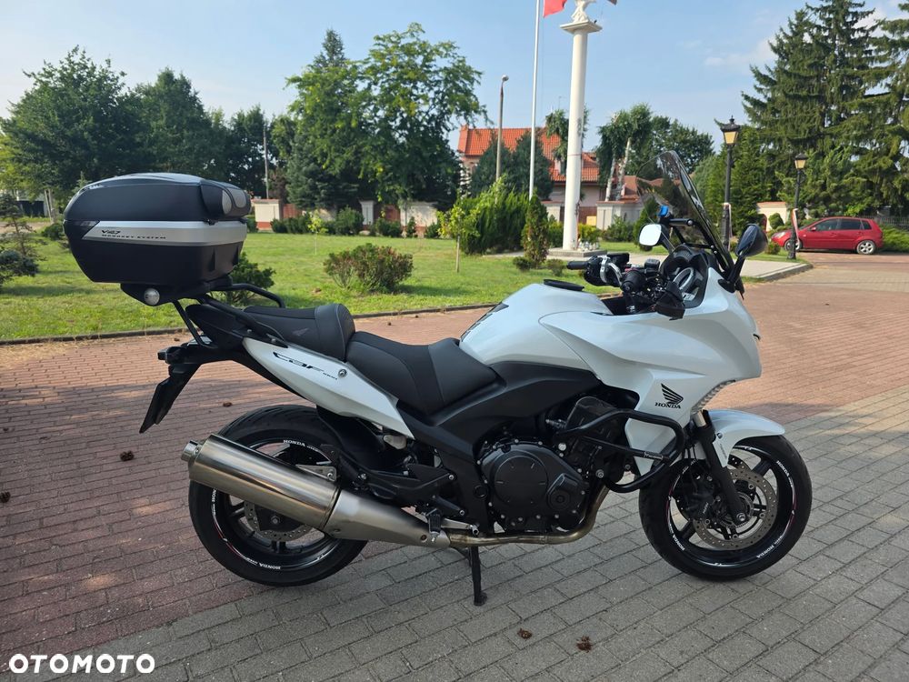 Honda CBF - 2