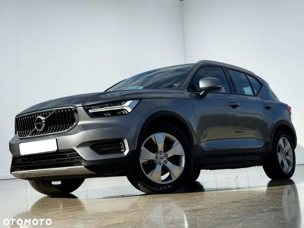 Volvo XC 40 D4 AWD Geartronic Momentum - 9