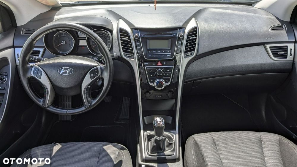 Hyundai i30 - 29